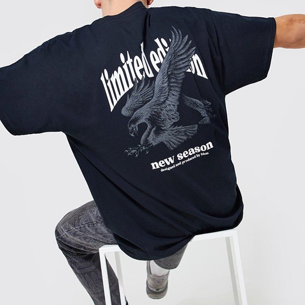 OVERSIZED LIMITED EDITION EAGLE PRINT T-SHIRT - BLACK | Shrits